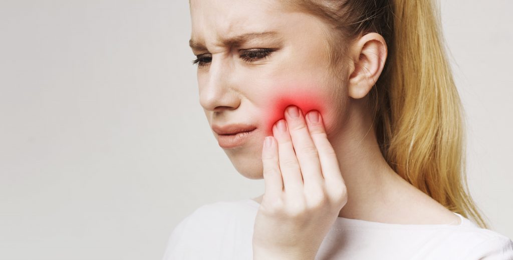 Tips for Dealing with a Toothache